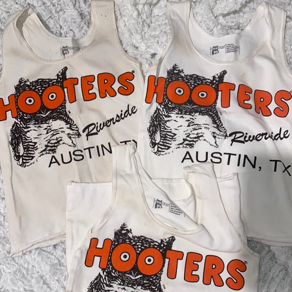 Vintage hooters tops from Austin riverside location
